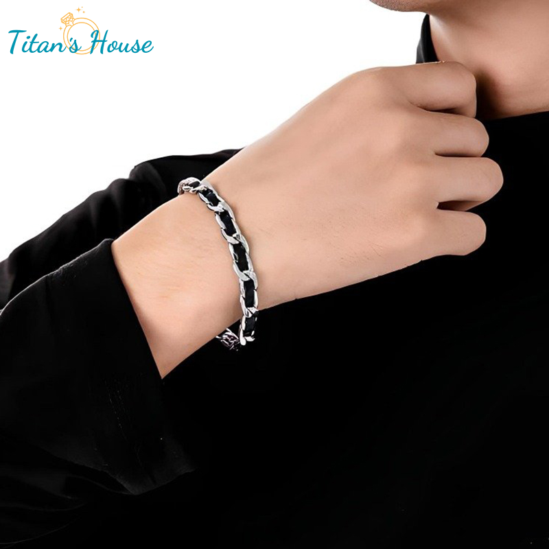 Lắc tay nam bằng Titan kèm dây da - Titan's House - LT003T
