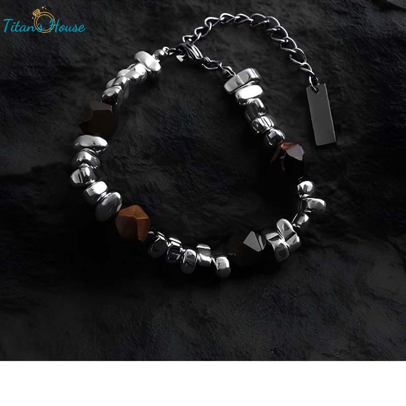 Lắc tay nam Titan Độc Lạ - Titan's House - LT008T