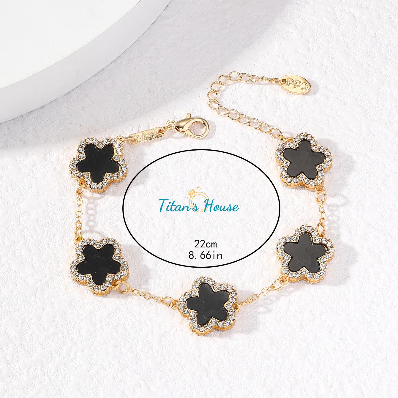 Lắc tay Titan Ngôi sao 5 cánh đính đá Zircon - Titan's House - LT018T
