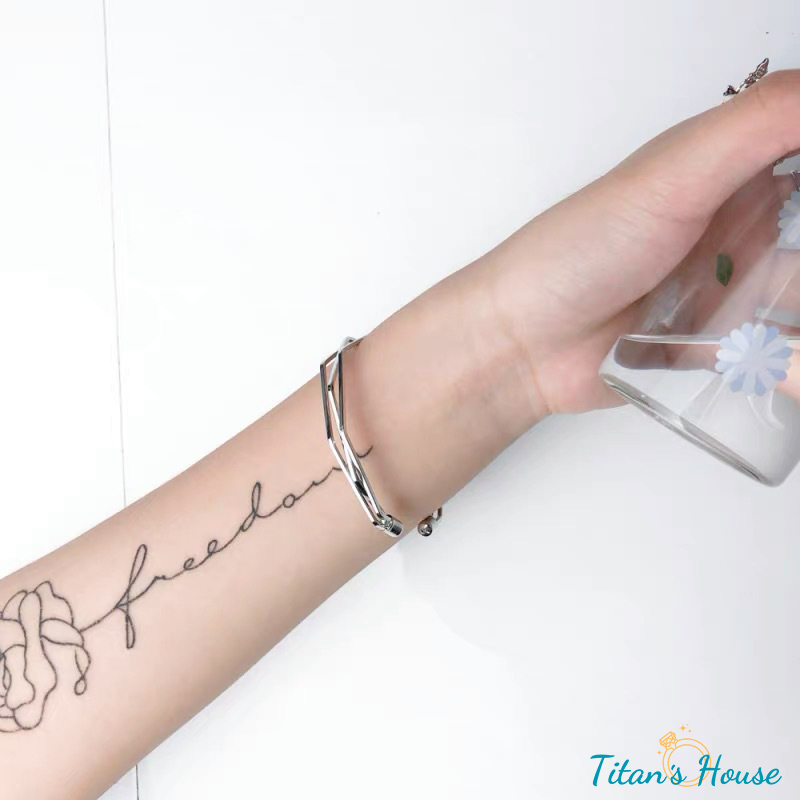 Vòng tay hình học năm lớp không đều - Titan's House - VT002T