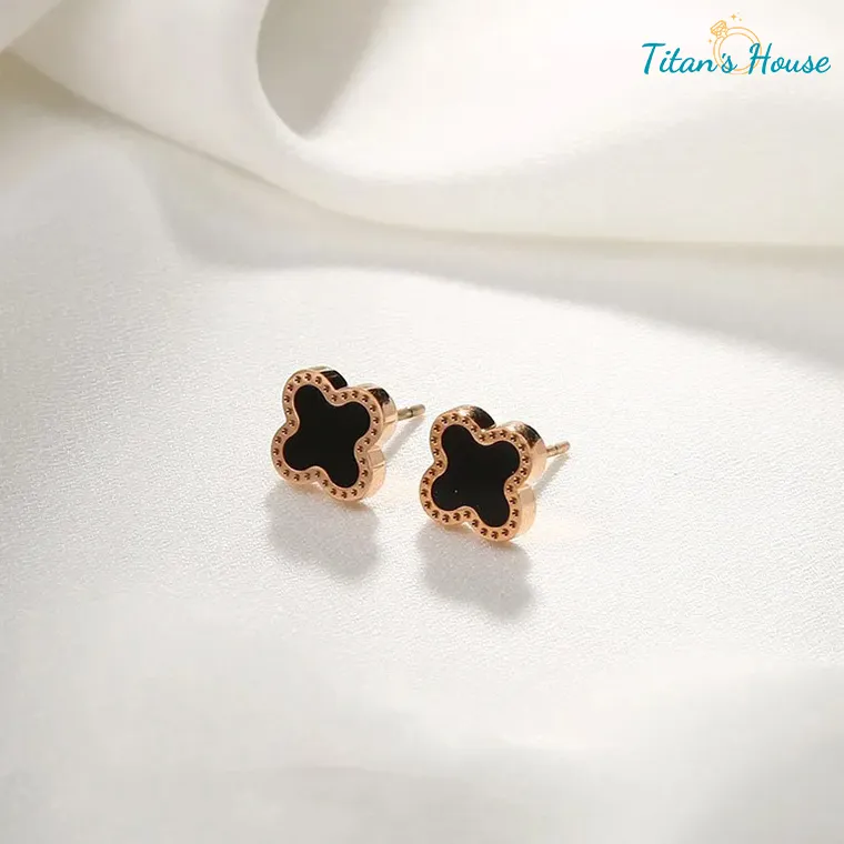 Bông Tai Cỏ 4 Lá Bằng Titan - Titan's House - HT001T