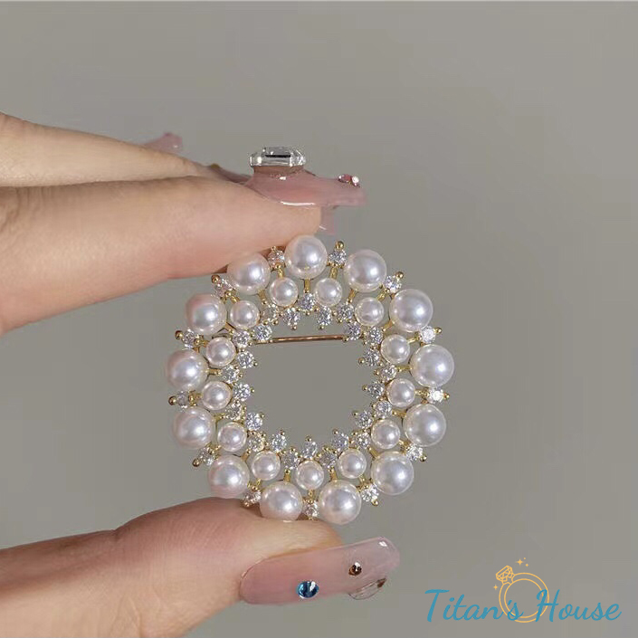  Trâm cài áo cao cấp vòng tròn ngọc ốc - Titan's House - TC029T